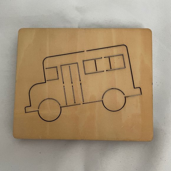 AccuCut Zip'e Slim Big Yellow Bus Die #40010, Big Yellow Bus Die - Picture 1 of 3